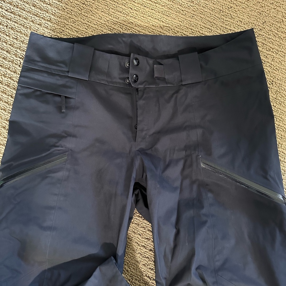 Arc’teryx Black Ski Pants